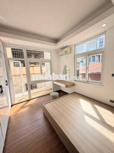 BÁN CĂN HỘ CCMN NGUYỄN TRÃI DT 55M 2PN NGÕ THÔNG Ô TÔ