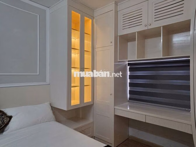 Bán chung cư tây thanh, dt 58m2 2 PN, Full nội thất giá chỉ 2,4 tỷ