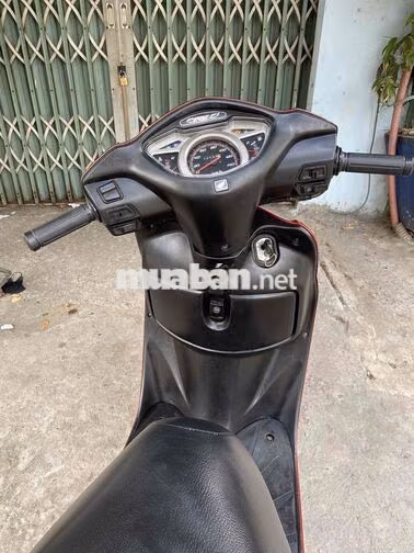 Honda Lead 110 2009 màu Đỏ