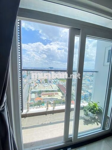 Cho thuê căn hộ Western Capital 67m2 2PN, 2WC tầng trung hướng mát