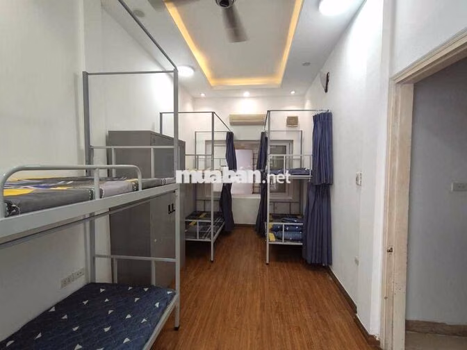 Homestay giường tầng giá tốt -  đủ đồ cổng Đại Học Văn hóa 300m