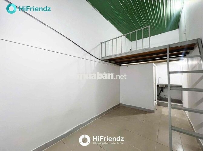 DUPLEX GÁC - NGAY BỐN XÃ ĐI LẠI CÁC QUẬN, ĐH VHU, ĐH KINH TẾ