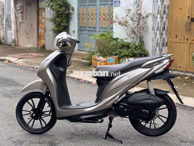 xe SYM Candy 2019 Xám nhám mới len ken 95 %