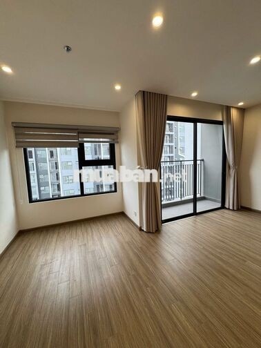Quỹ căn 2 - 3 phòng ngủ đồ cơ bản cho thuê tại Vinhomes Smart City