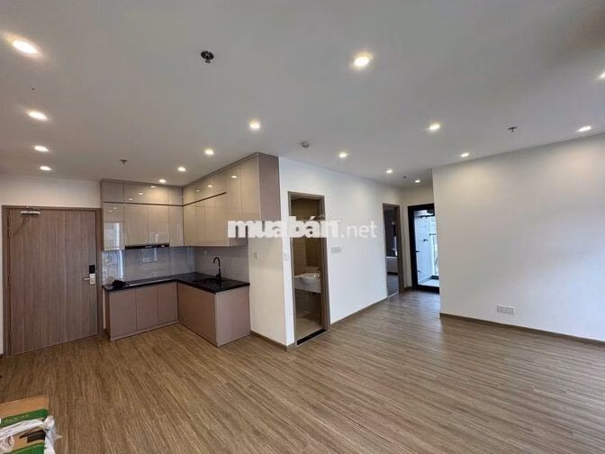 Quỹ căn 2 - 3 phòng ngủ đồ cơ bản cho thuê tại Vinhomes Smart City