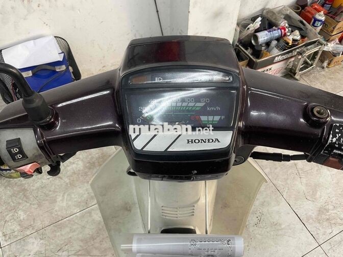 Honda Dream Thái Nâu