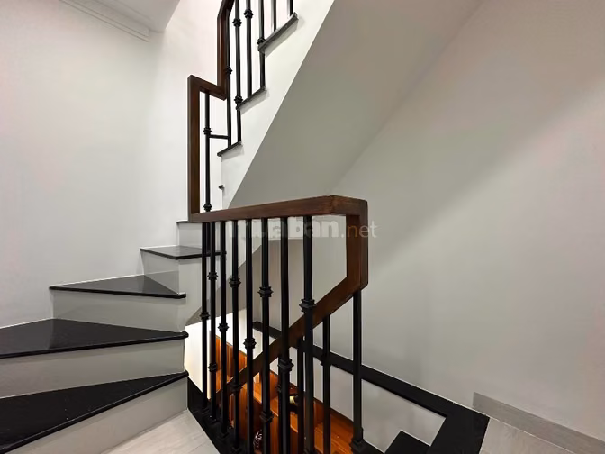 Chính chủ bán nhà Nguyễn Thị Minh Khai Q.3 - 40m2 - 3 tầng - 6,886 tỷ
