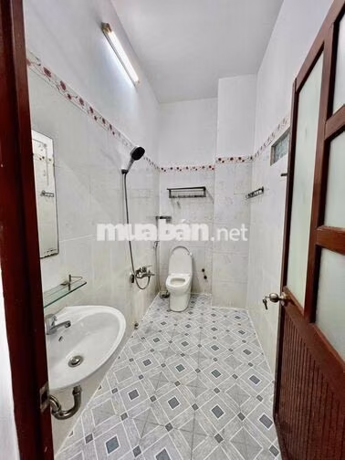 Cho Thuê Nhà DT 4x22m 1Trệt 1Lầu 4Pn 2Wc TX 21, Ngay Chợ Minh Phát