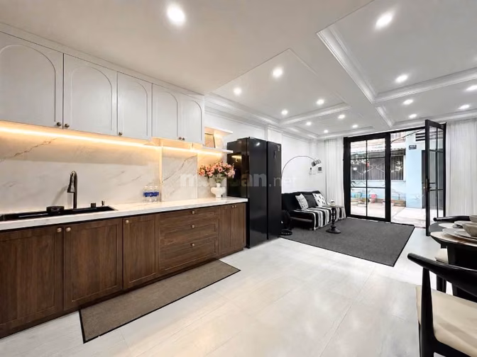 Chính chủ bán nhà Nguyễn Thị Minh Khai Q.3 - 40m2 - 3 tầng - 6,886 tỷ