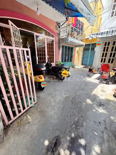BÁN NHÀ HẺM 3M ĐOÀN VĂN BƠ, P. 16, Q.4, 4.5 TỶ