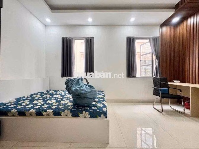 STUDIO CỬA SỔ FULL NT CITYLAND PARK HILL