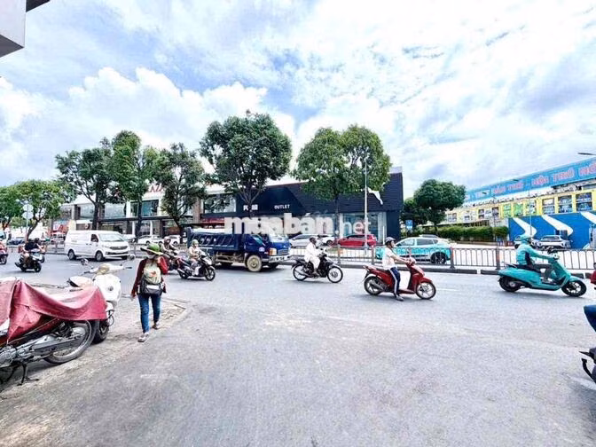 53,2Mᒾ ĐẤT QUANG TRUNG P10 GÒ VẤP