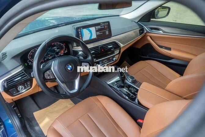 BMW 520i Luxury up Full M5 2022 lướt nhẹ cực đẹp