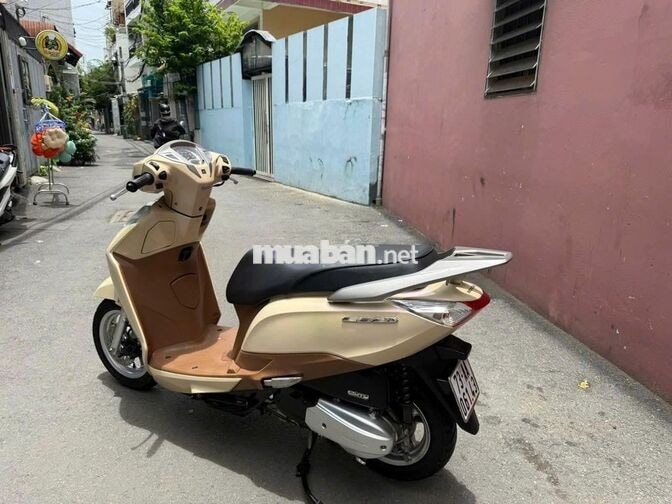 Honda Lead 125cc 2015 bs 73aa-06143