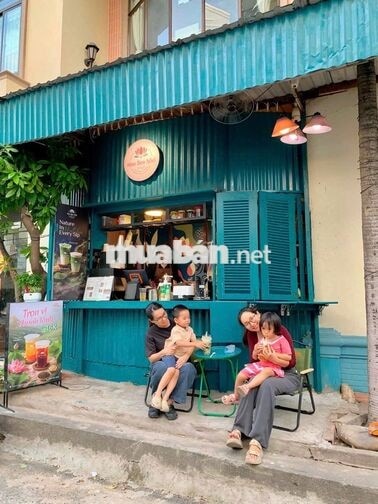 NV bán cà phê take away 20-25k/h Q.Phú Nhuận