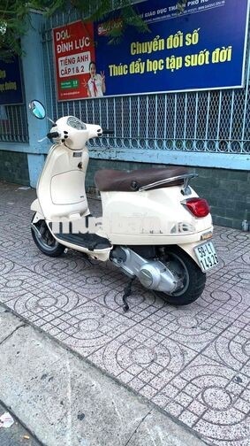 Piaggio Vespa LX150ie phun xăng điện tử zin az
