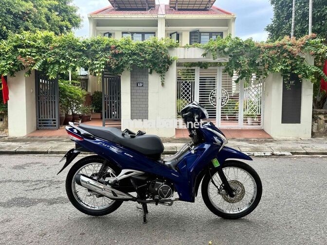 Future FI 2025 6000km rin 100% 25tr5 ***