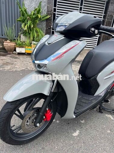 Honda SH160i ABS 2024 Xám xi măng