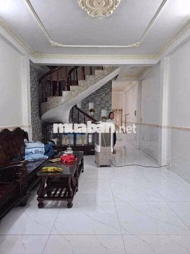 Cho Thuê Nhà Trệt Lầu Đường Lê Văn Mầm