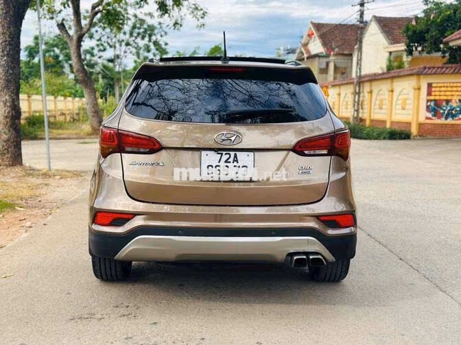 Hyundai Santafe 2017 Dầu Nâu