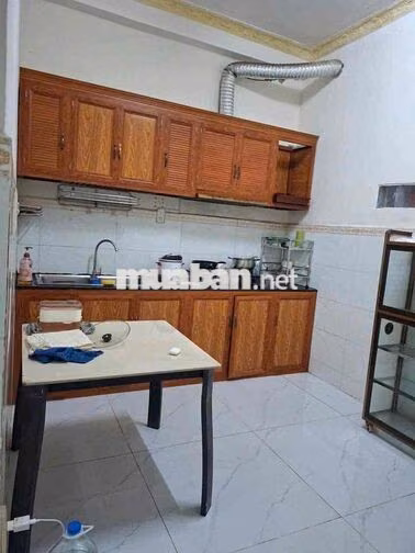 Cho Thuê Nhà Trệt Lầu Đường Lê Văn Mầm