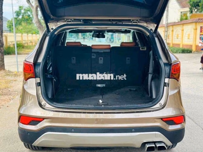 Hyundai Santafe 2017 Dầu Nâu