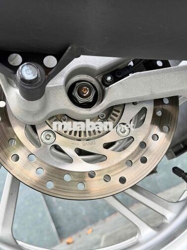 SH160 ABS 2023 MỘT CHỦ 6000KM ZIN LƯỚT BSTP CÓ GÓP