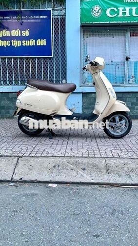 Piaggio Vespa LX150ie phun xăng điện tử zin az