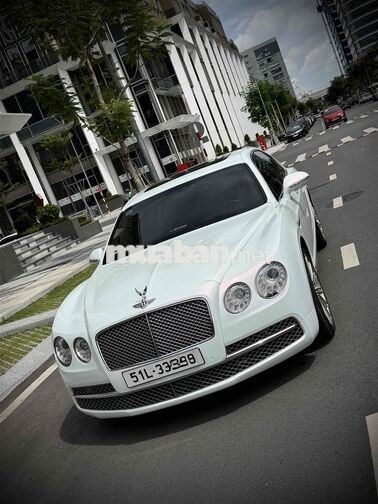 Bentley Continental Flying Spur Trắng Tự động