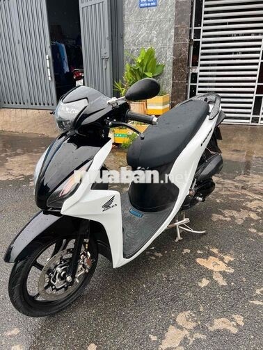 Honda Vision Trắng đen