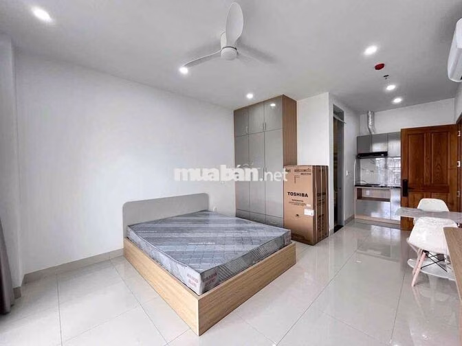 Studio Ban Công Mới Sát Bên Học Viện Cán Bộ