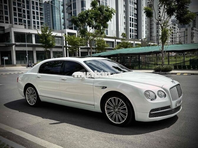 Bentley Continental Flying Spur Trắng Tự động