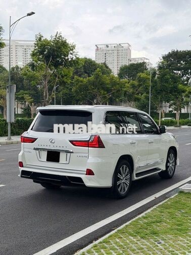 Lexus LX570 SuperSport 2017 Trắng Tự động
