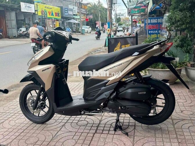 Honda Vario 125 2018 Vàng TPT
