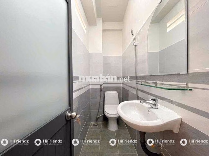 STUDIO FULL NỘI THẤT CỬA SỔ TRỜI NGAY GẦN ĐẦM SEN, VĂN HIẾN, BÁCH KHOA