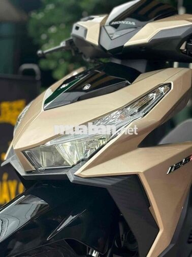 Honda Vario 125 2018 Vàng TPT