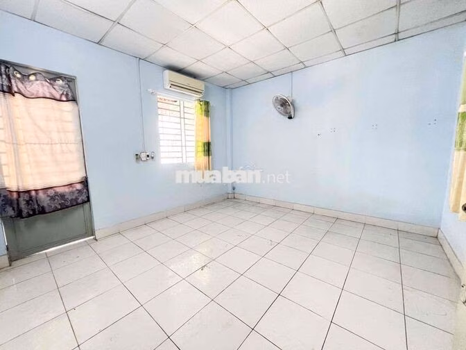 (Phí siêu rẻ) Studio ban công rộng,máy lạnh-Gần Huit_KCN TB_Sân bay