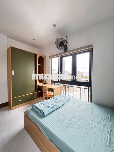 🤫 STUDIO "BÓC SEAL" DƯƠNG QUẢNG HÀM: MÁY GIẶT RIÊNG, CỬA SỔ TRỜI