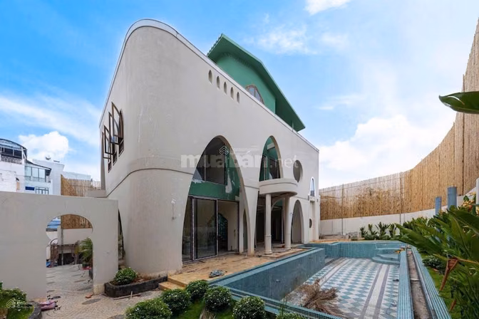 Bán nhà Đặng Văn Bi, phường Thủ Đức, 478m², hồ bơi, sân vườn, 29.5 tỷ