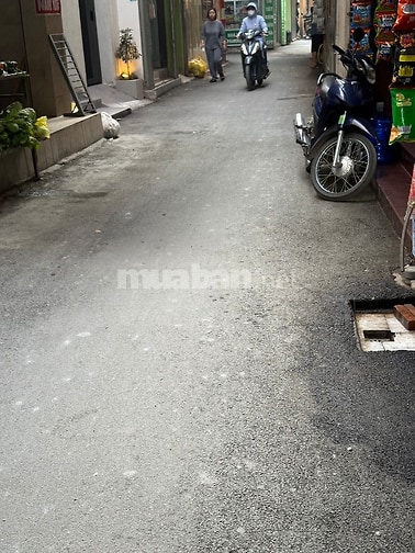 Bán nhà mặt ngõ kinh doanh 61 m2 7 tầng 
