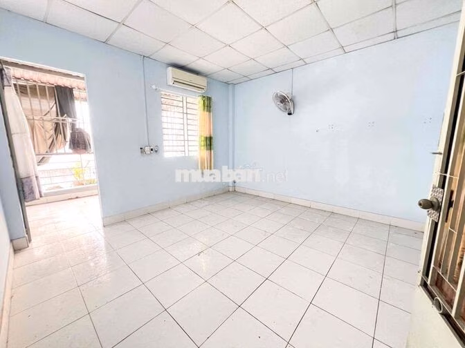 (Phí siêu rẻ) Studio ban công rộng,máy lạnh-Gần Huit_KCN TB_Sân bay