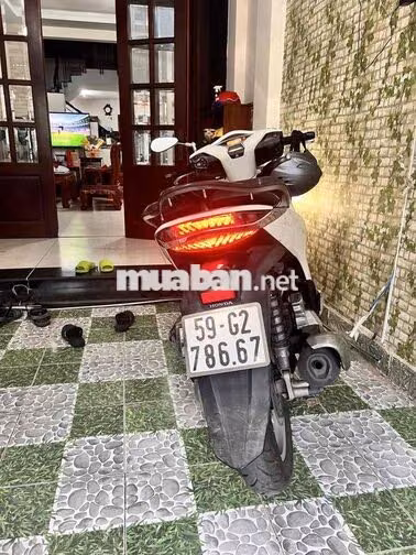 Honda SH 150i Trắng 69.988 km
