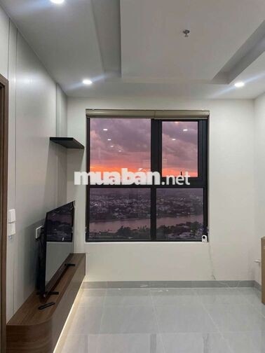 CHÍNH CHỦ NGỘP N.HANG – BÁN LỖ 600TR CĂN 80M2 FULL NỘI THẤT C SKYVIEW