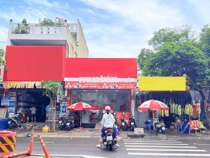 CHO THUÊ MT NGUYỄN SƠN, DT 6mx25m, VỊ TRÍ ĐẸP NGAY CHUNG CƯ!!!