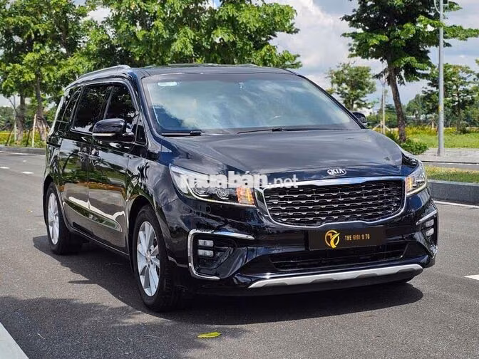 Kia Sedona Platinum G 2019 66.000 km Đen