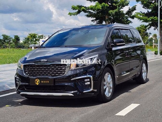 Kia Sedona Platinum G 2019 66.000 km Đen
