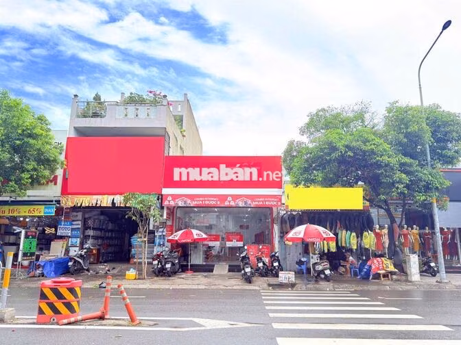 CHO THUÊ MT NGUYỄN SƠN, DT 6mx25m, VỊ TRÍ ĐẸP NGAY CHUNG CƯ!!!