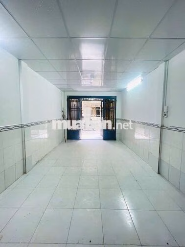 Chị thuê nhà nguyên Căn Lý Thường Kiệt Tân Bình Giá 8 triệu