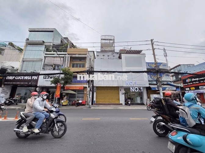 🏠Nhà MT số 198 Cách Mạng Tháng Tám, p.Nhiêu Lộc❌Ngã ba Rạch Bùng Binh