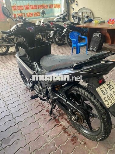 Yamaha Exciter 135 4 số Côn tự động Xám